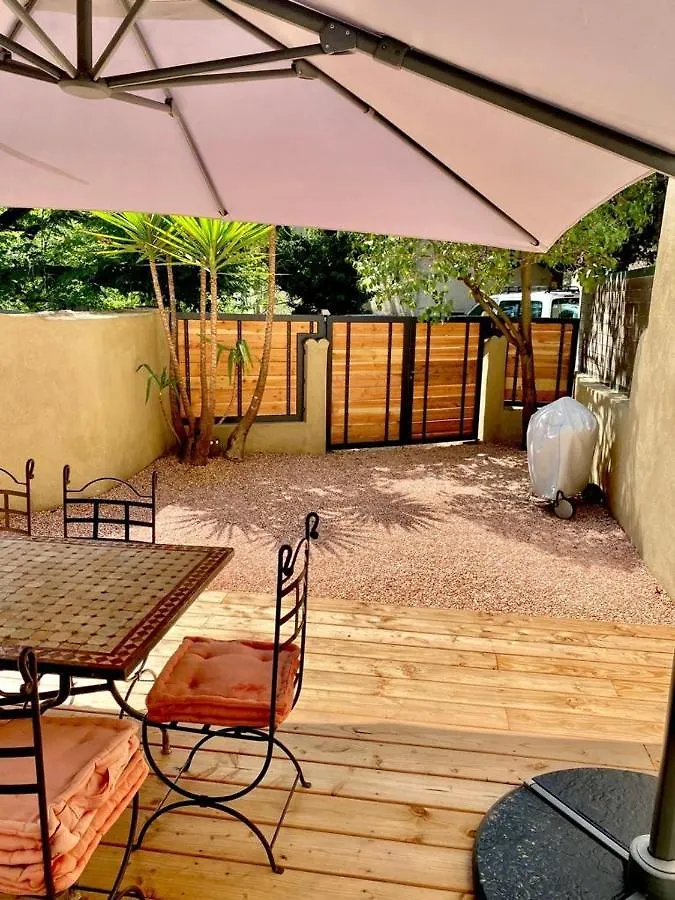 Bastide Marseillaise Villa Aubagne 0*,  France
